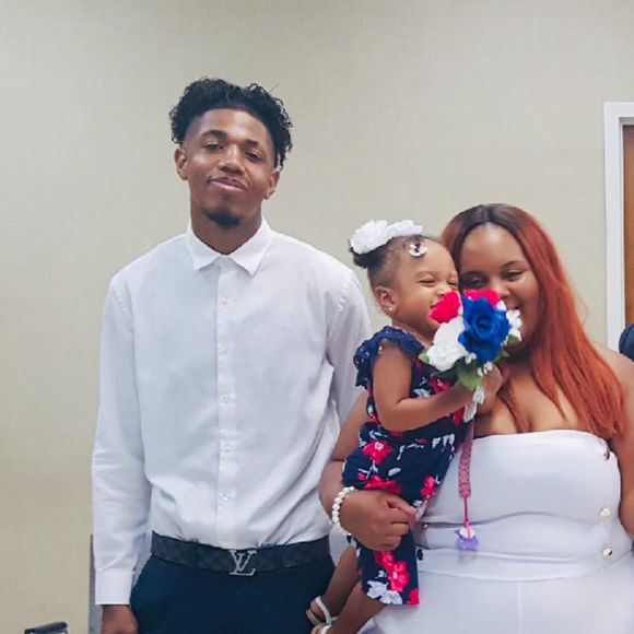 Meet your Posher, Avery - Picture 1 of 1